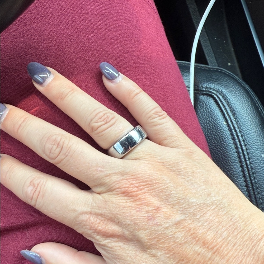 Oura Silver Wearable Ring